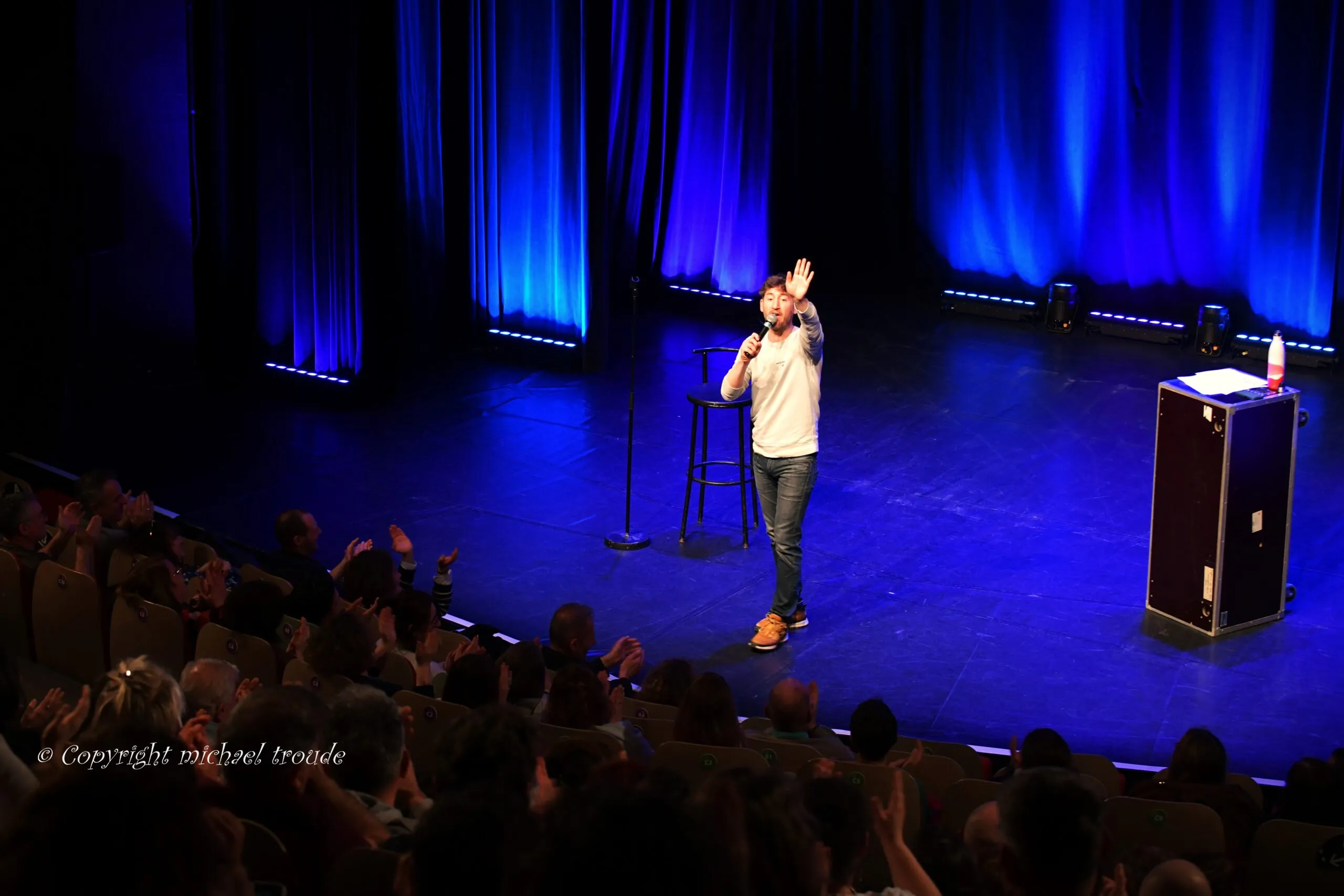Romuald Maufras stand up humour
