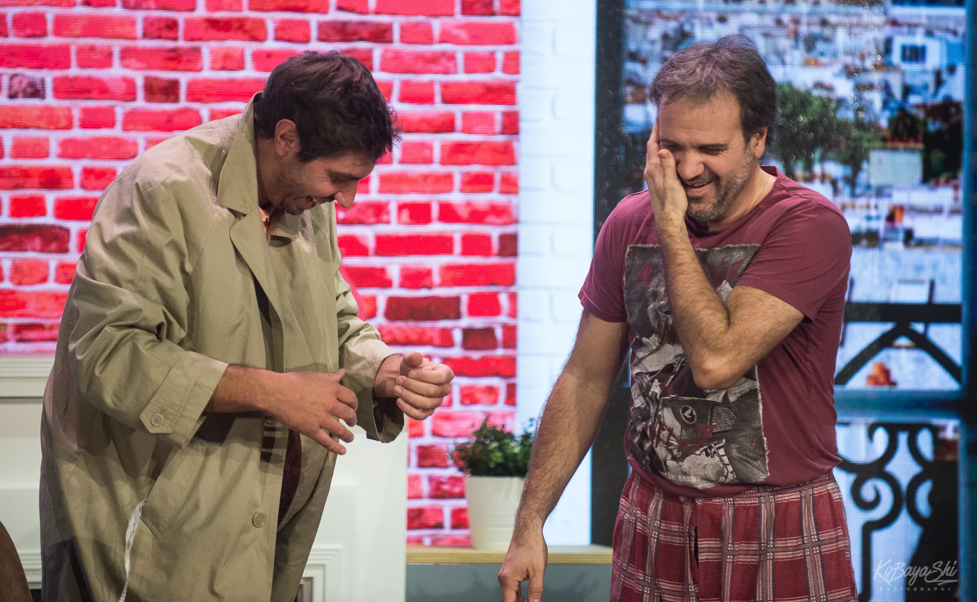 Les hommes se cachent pour mentir, une comédie hilarante au théâtre